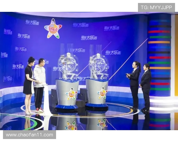 大乐透开奖车驶入街头见证阳光开奖全程